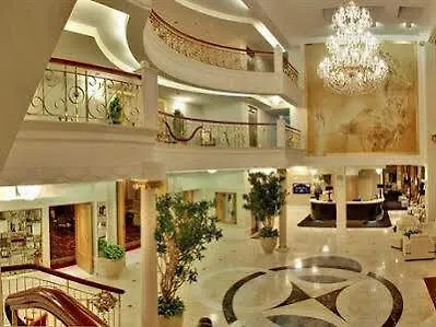 Mazurkas Hotel Ozarow Mazowiecki