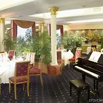 Mazurkas 4* Ozarow Mazowiecki