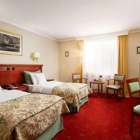 Szálloda Mazurkas Ożarów Mazowiecki