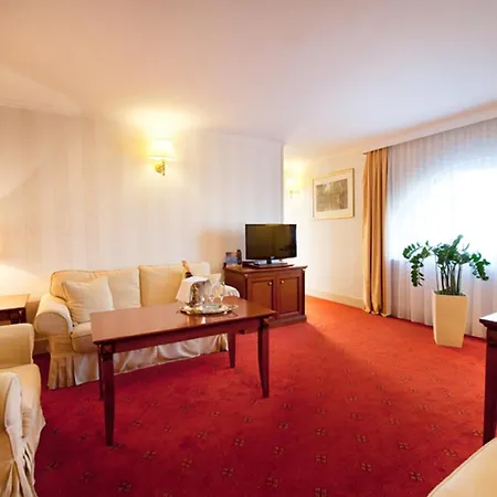 Mazurkas Szálloda 4*