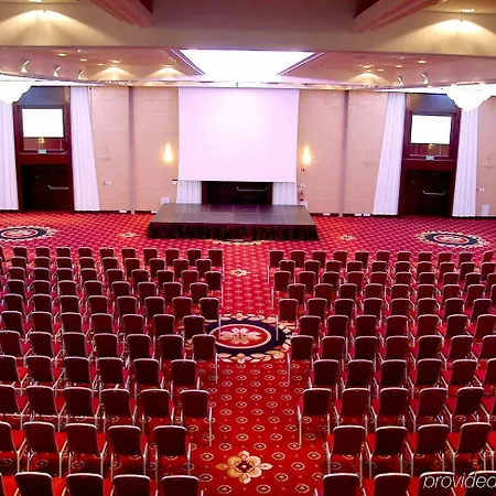 马祖卡斯酒店 酒店 4*