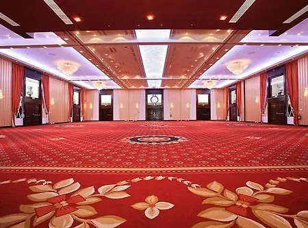 Mazurkas Hotel Ozarow Mazowiecki