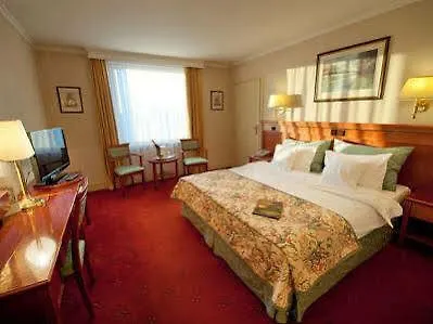 Mazurkas 4* Ozarow Mazowiecki