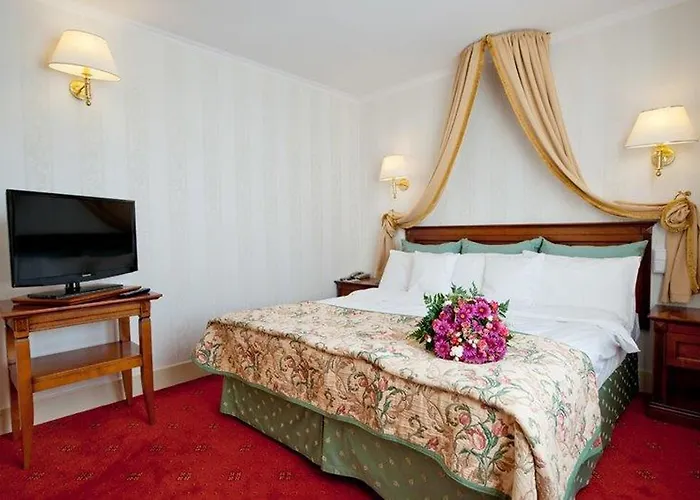 Mazurkas 4* Ozarow Mazowiecki