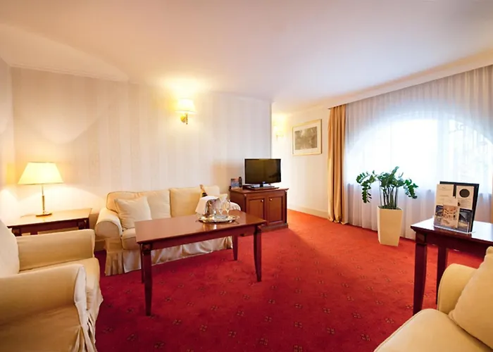 Mazurkas Hotel 4*